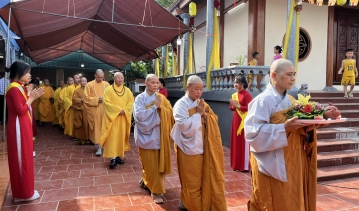 Chứng minh lễ cắt băng Khánh thành chùa Mậu công xã Quang Trung huyện tứ kỳ tỉnh Hải dương