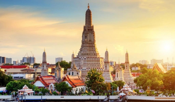 Khám phá Chùa Wat Arun – điểm check in đẹp nhất Thái Lan