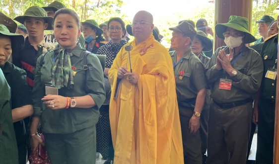 Chủ trì khoá lễ cầu siêu trên 4000 liệt sĩ là cựu thanh niên xung phong hi sinh tại ngã ba đồng Lộc